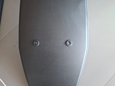 Крыло переднее